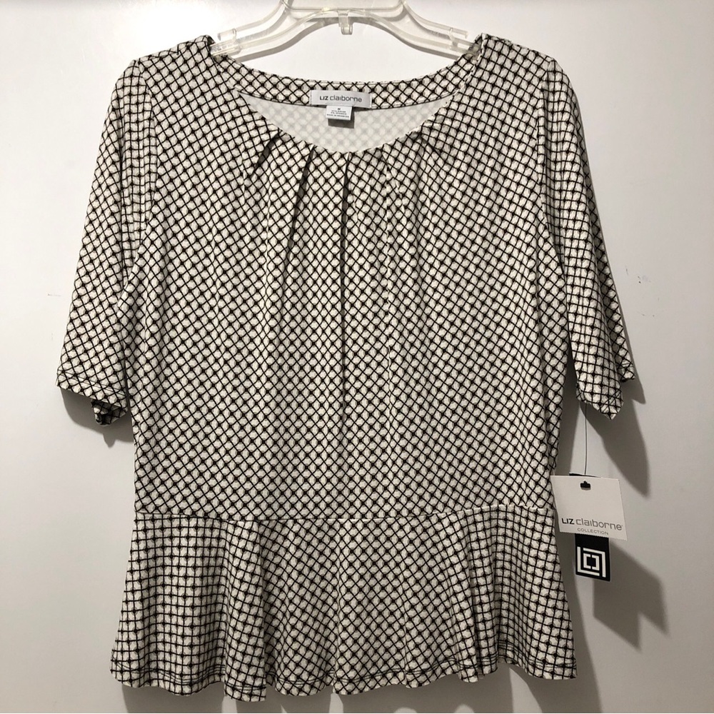 Liz Claiborne Ruffled Blouse Women M Stretch Knit Short Sleeve Dark Dune New - Picture 1 of 7